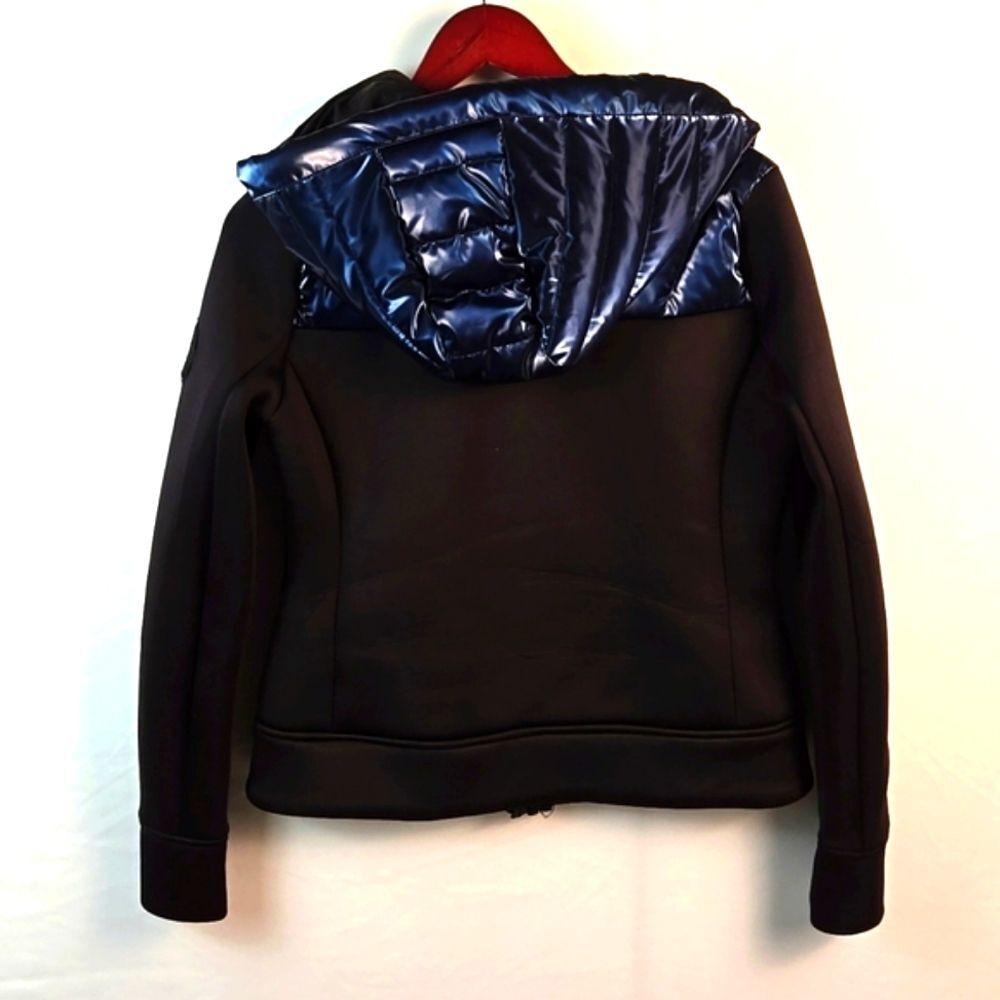 Bernardo Women's Insulated Hooded‎ Zip-Up Black & Blue Puffer Jacket Sz S - Picture 4 of 9
